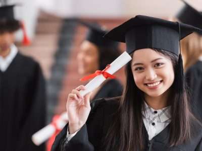 Online students qatar